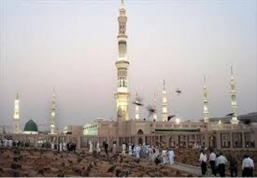 سوال: امامان څوک دي?